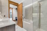 738 1 Avenue - Photo 26