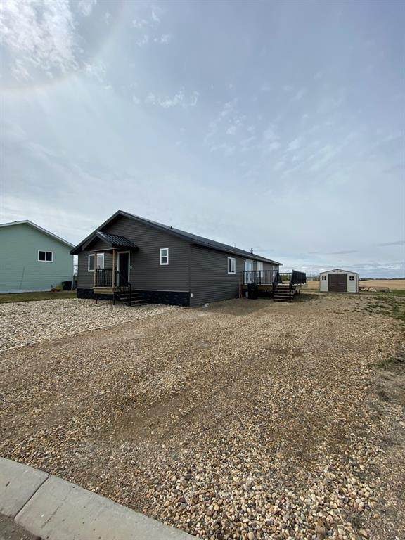 5112 52 Street - Photo 1