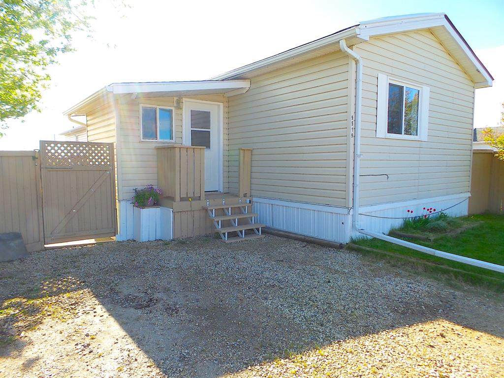 9519 99 Street - Photo 1
