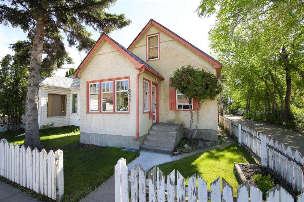 5517 47A Avenue - Photo 1