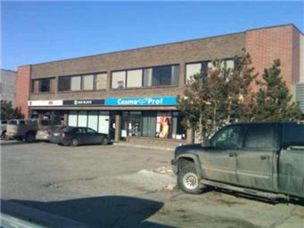 9914 109 Avenue - Photo 1