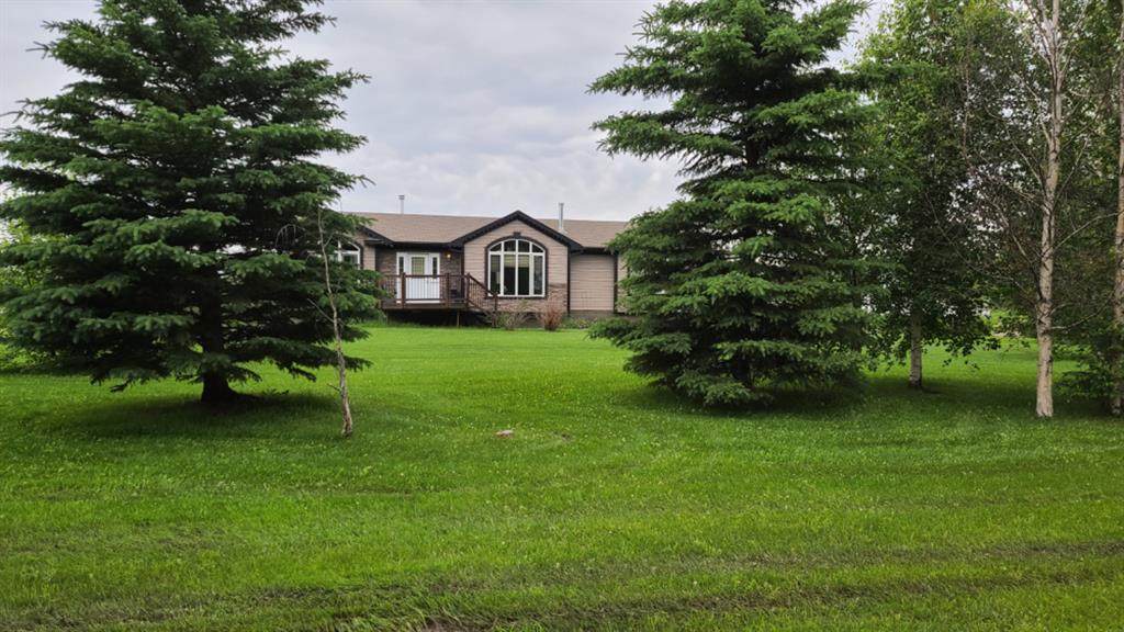 4911 55 Avenue - Photo 1