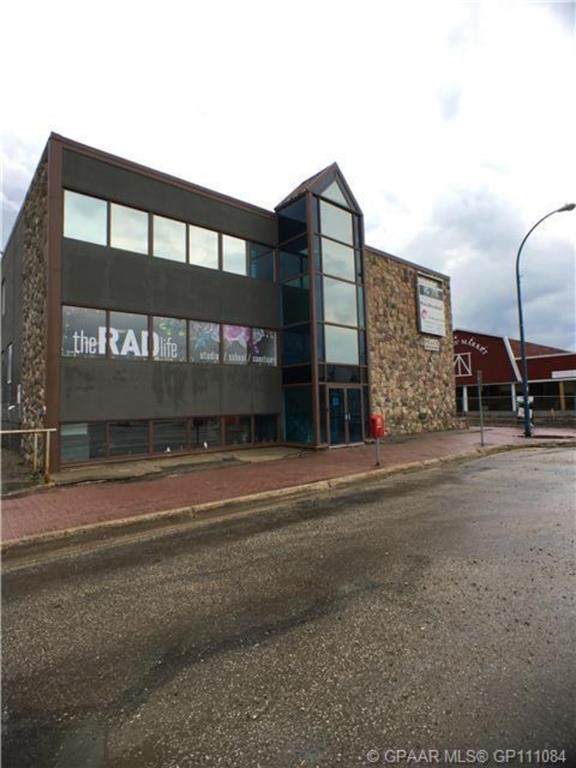 10104 101 Avenue - Photo 1