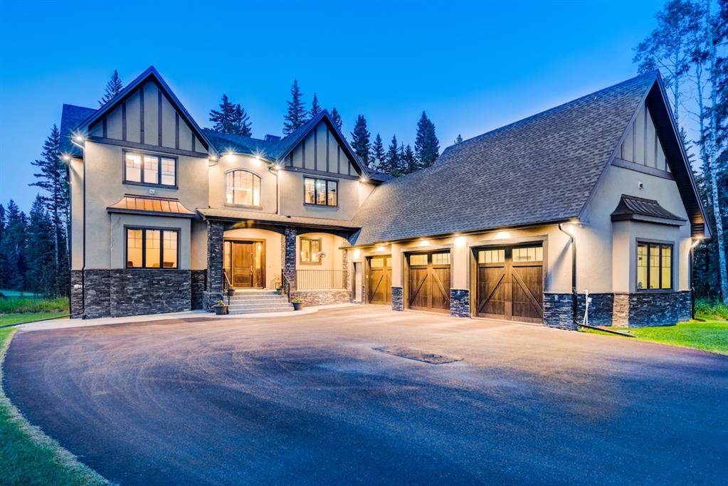 303 Hawk's Nest Hollow - Photo 1