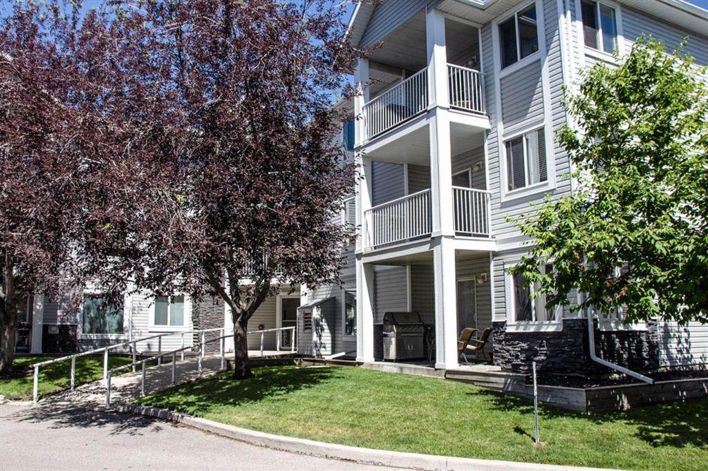 3301 Valleyview Park - Photo 1
