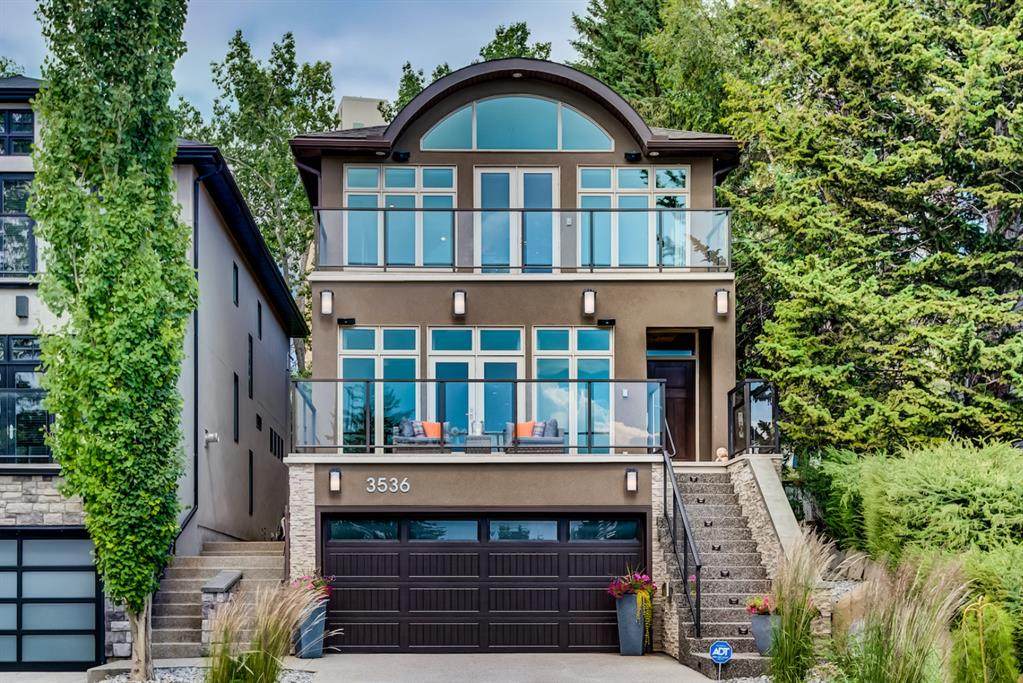 3536 8 Avenue - Photo 1