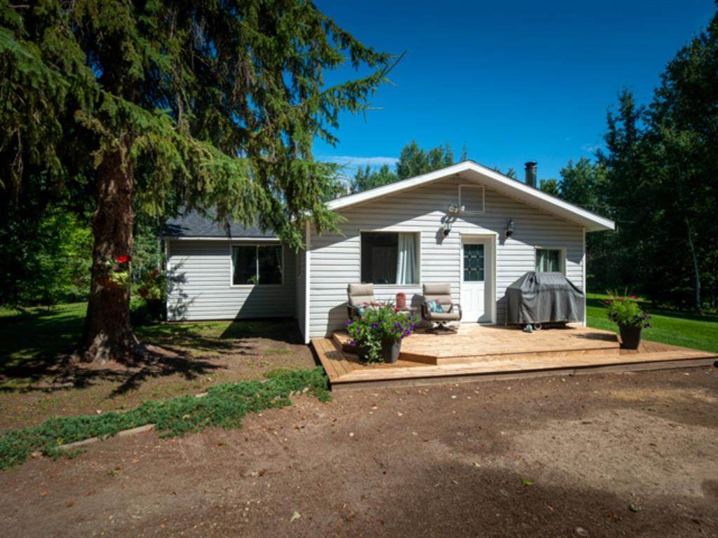 664007 Range 214 Road - Photo 1