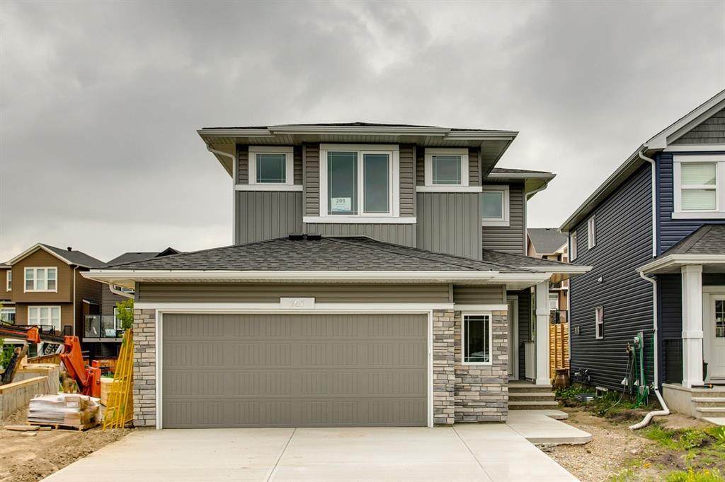 201 Ravenstern Crescent - Photo 1