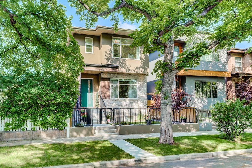 419 8 Street - Photo 1