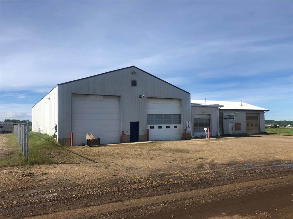 4213 40 Avenue - Photo 1