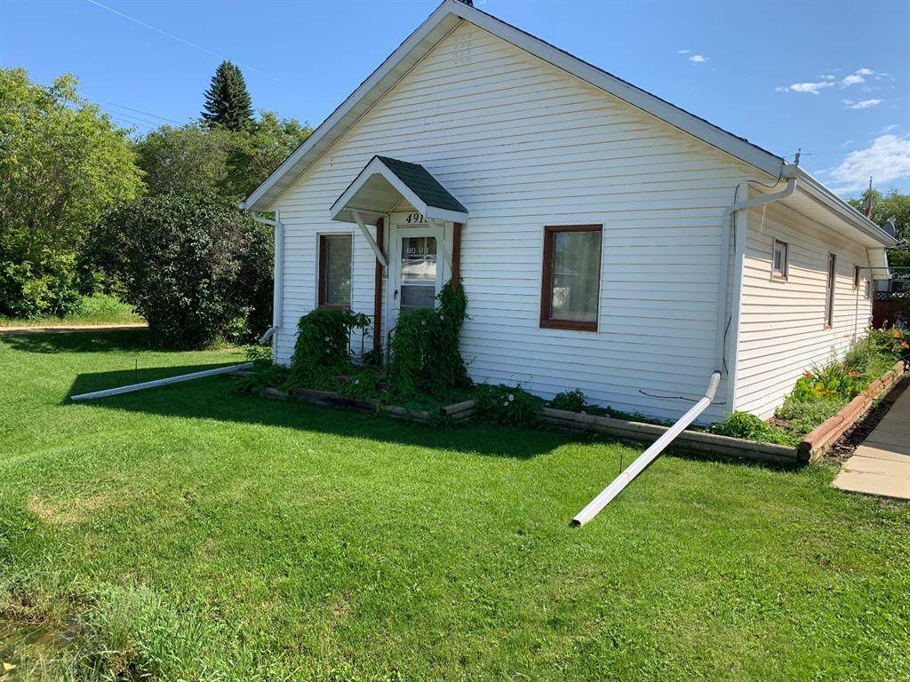 4913 51 Street - Photo 1