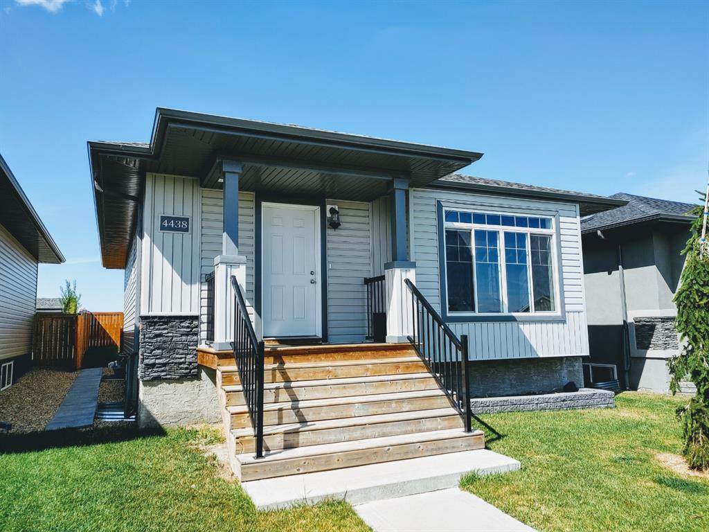 4438 75 Street - Photo 1