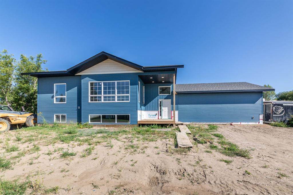 102 4TH Street - Photo 1