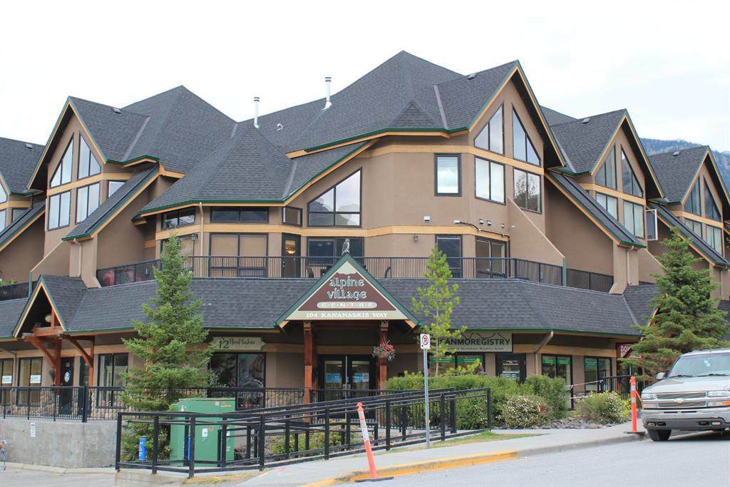 104 Kananaskis Way - Photo 1