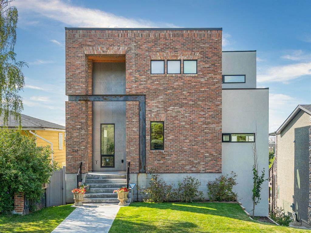 1017 Drury Avenue - Photo 1