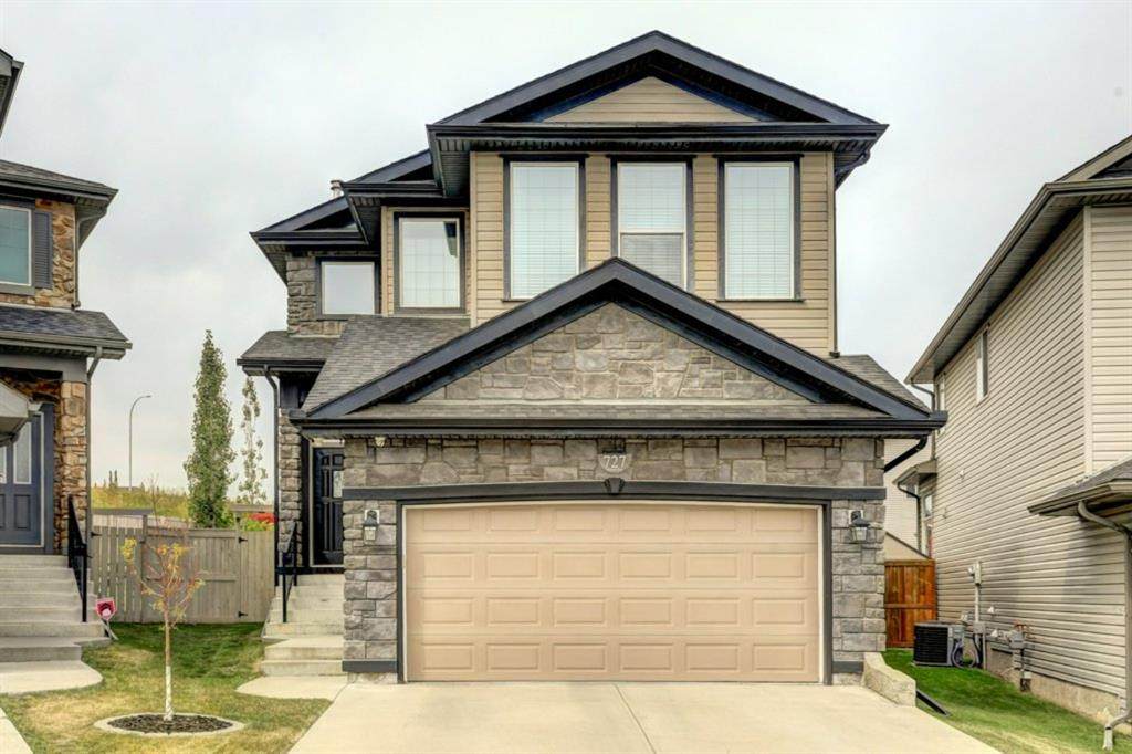 727 Kincora Bay - Photo 1