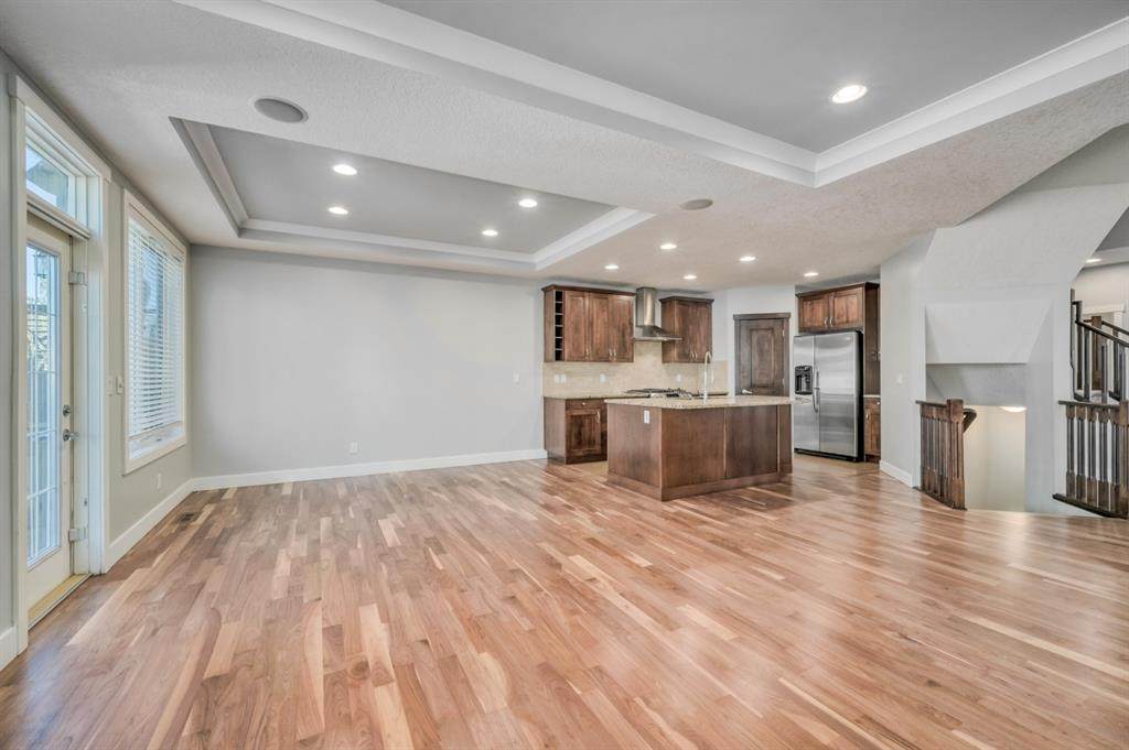 325 Chapalina Terrace - Photo 1