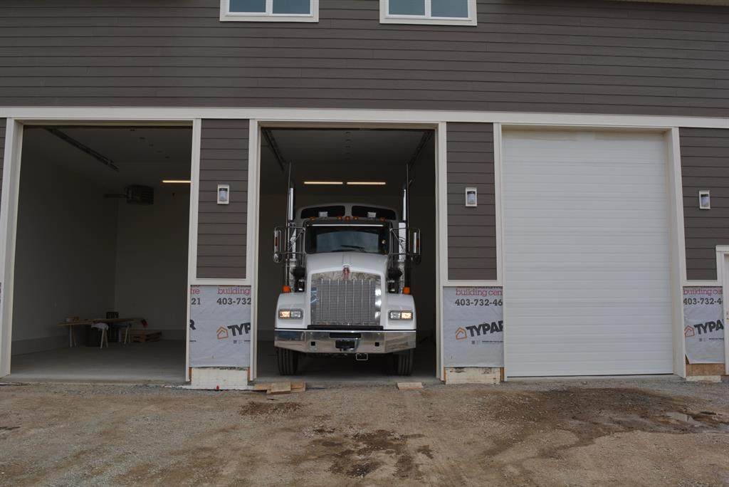 203 1 Street - Photo 1