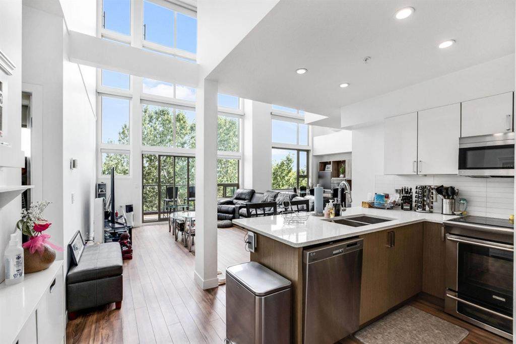 4303 1 Street - Photo 1