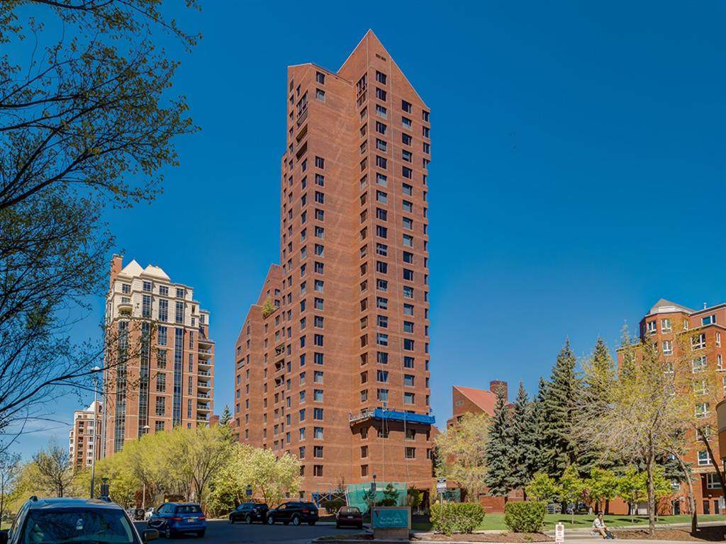 500 Eau Claire Avenue - Photo 1