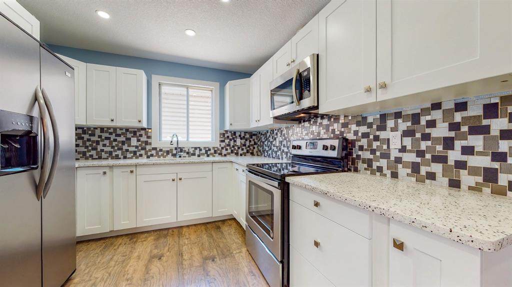 6922 Laguna Way - Photo 1