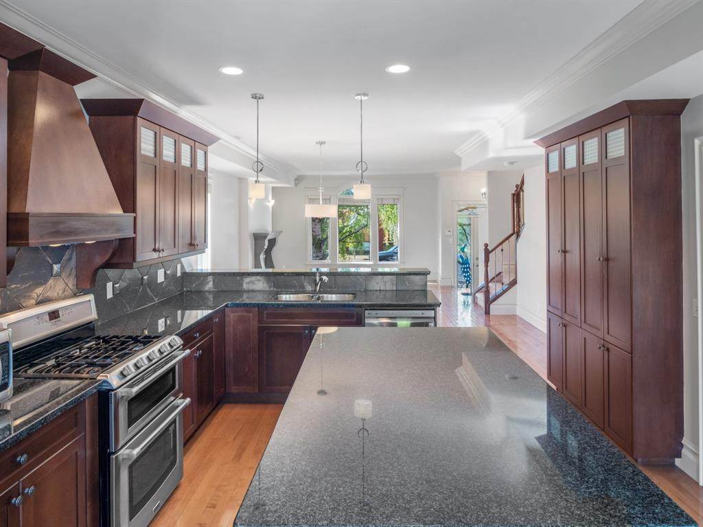 1936 25 Street - Photo 1