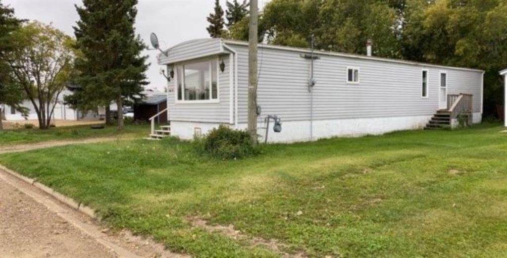 5022 49 Street - Photo 1