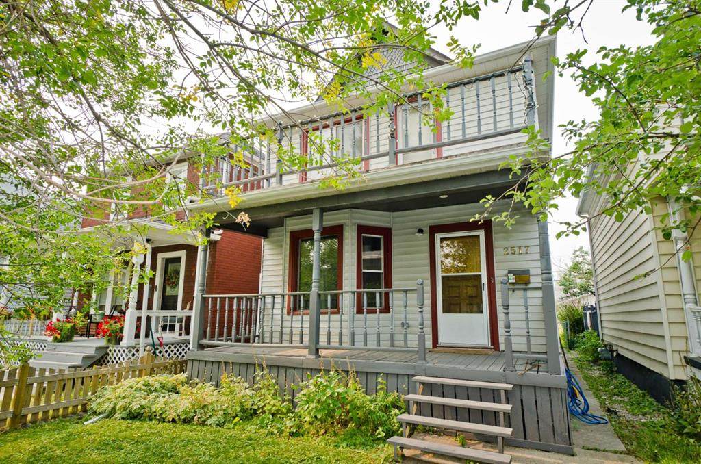 2517 16A Street - Photo 1