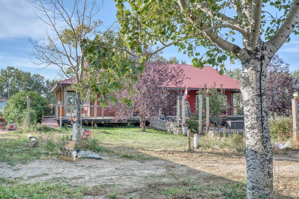 242047 Twp Rd 262 - Photo 1