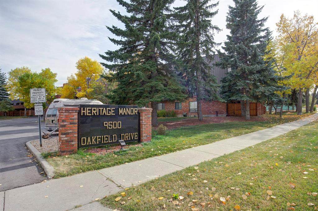 9500 Oakfield Drive - Photo 1