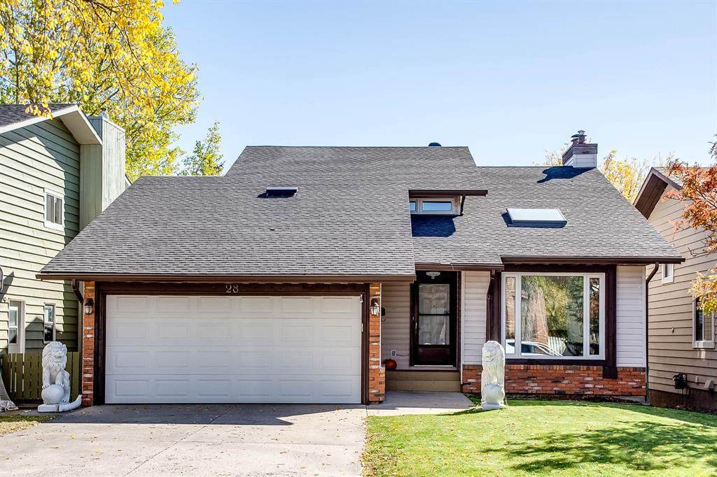 28 Hawkwood Way - Photo 1