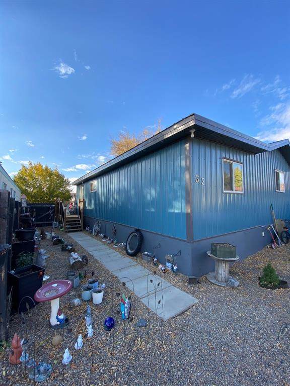 831 2 Avenue - Photo 1