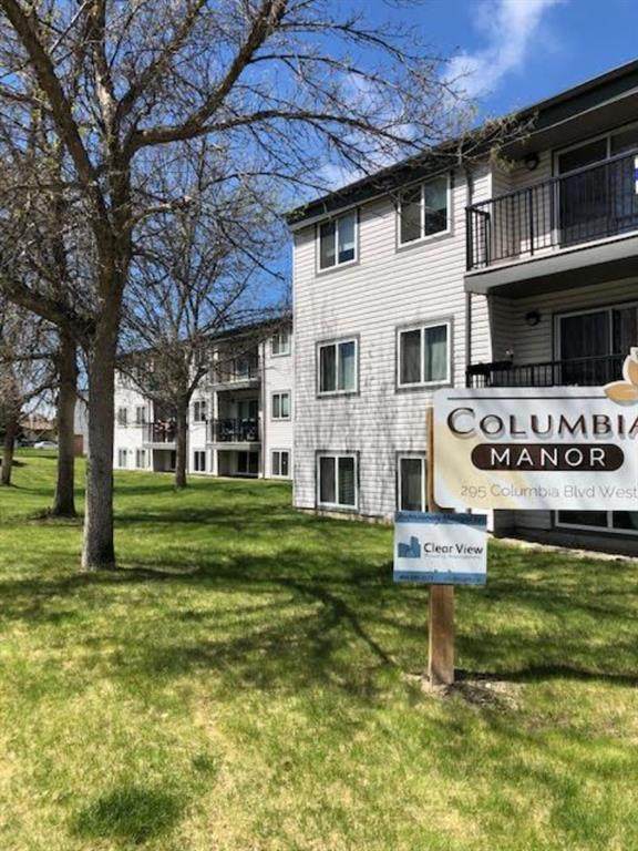 295 Columbia Boulevard - Photo 1