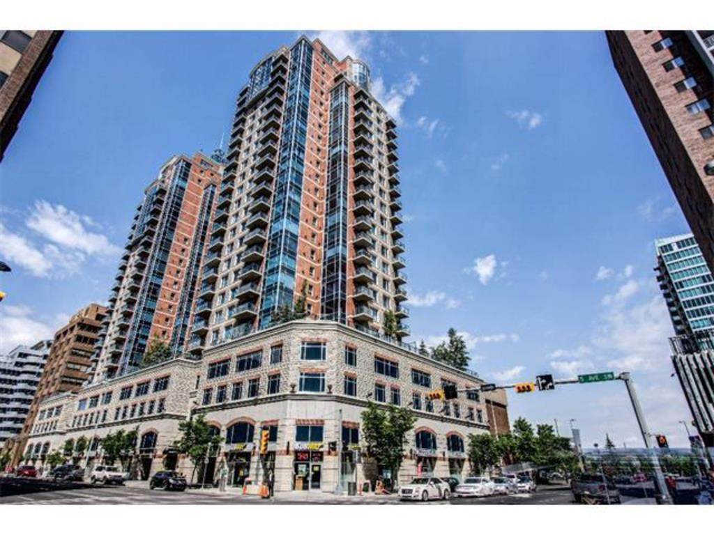 910 5 Avenue - Photo 1