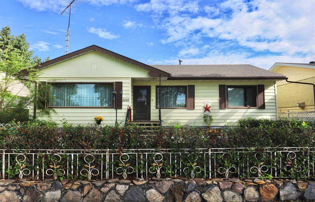 5210 53 Avenue - Photo 1