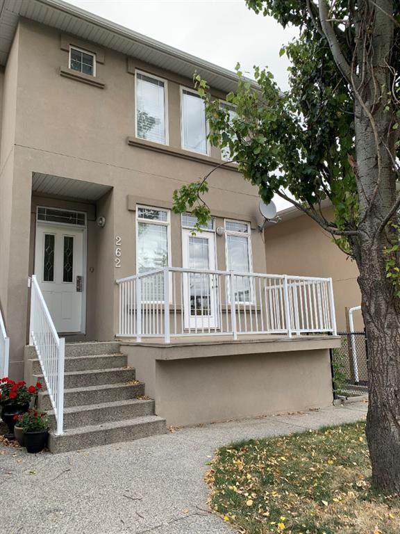 262 21 Avenue - Photo 1
