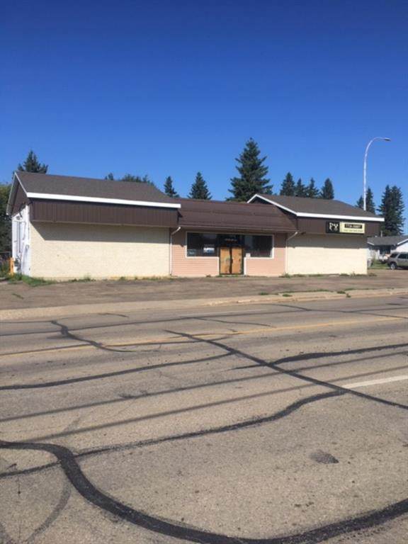 4703 52 Avenue - Photo 1