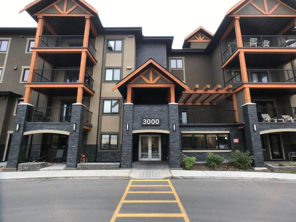 402 Kincora Glen Road - Photo 1