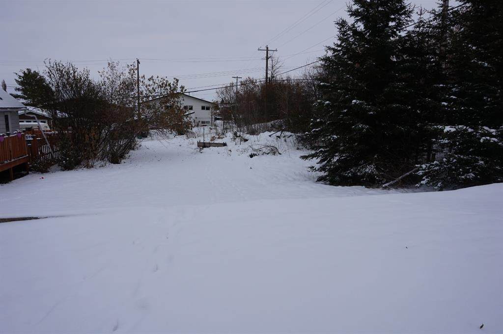 4804 47 Avenue - Photo 1