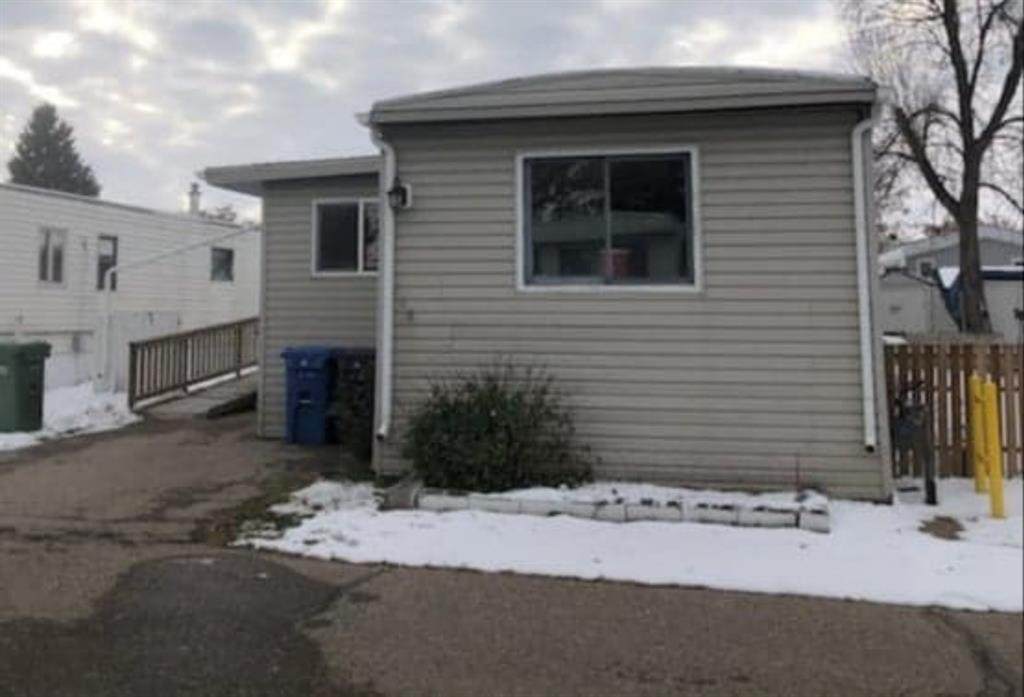 6834 59 Avenue - Photo 1