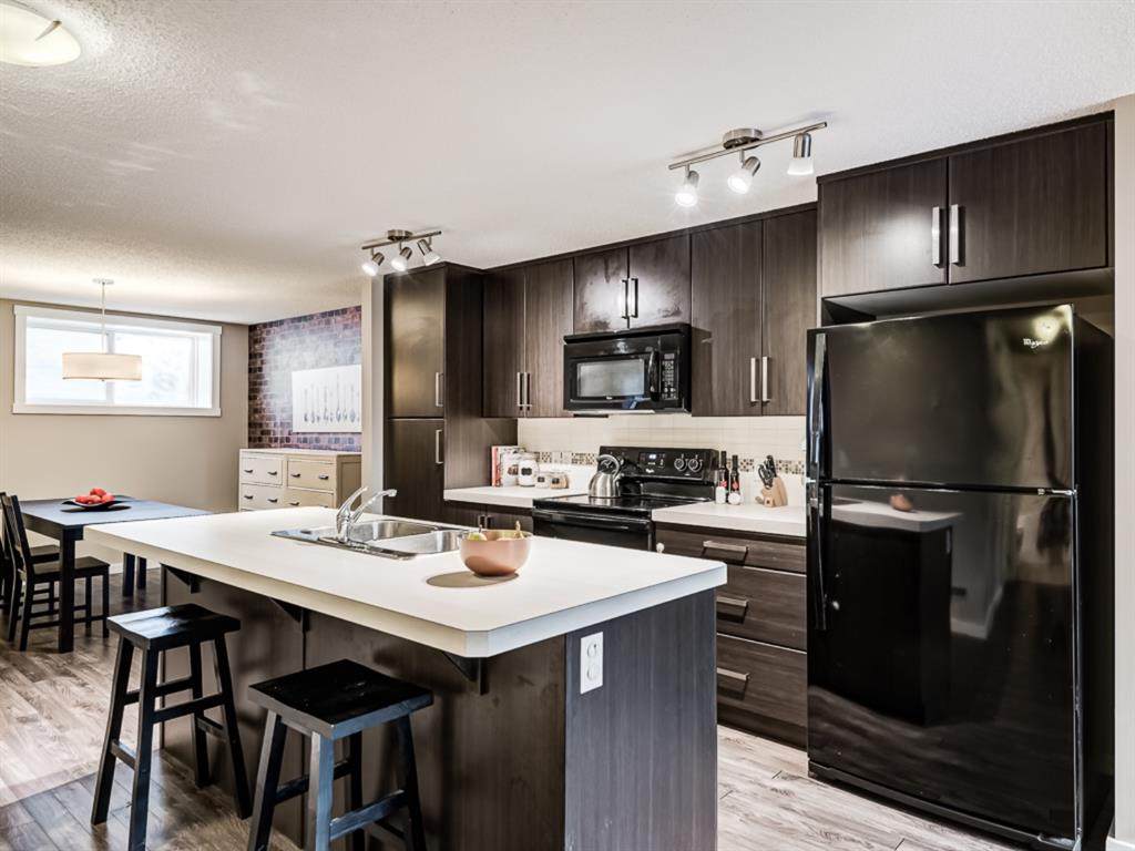 517 Mckenzie Towne Close - Photo 1