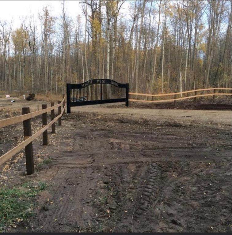 Peace River Avenue - Photo 1