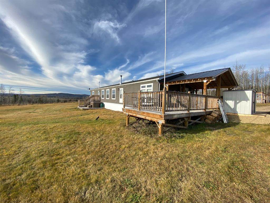 45063 Township Road 421 - Photo 1