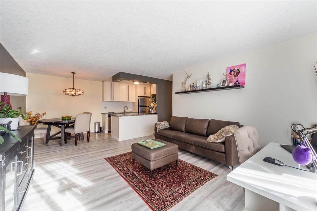515 57 Avenue - Photo 1