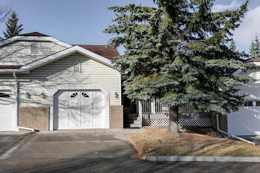 161 Macewan Ridge Villas - Photo 1