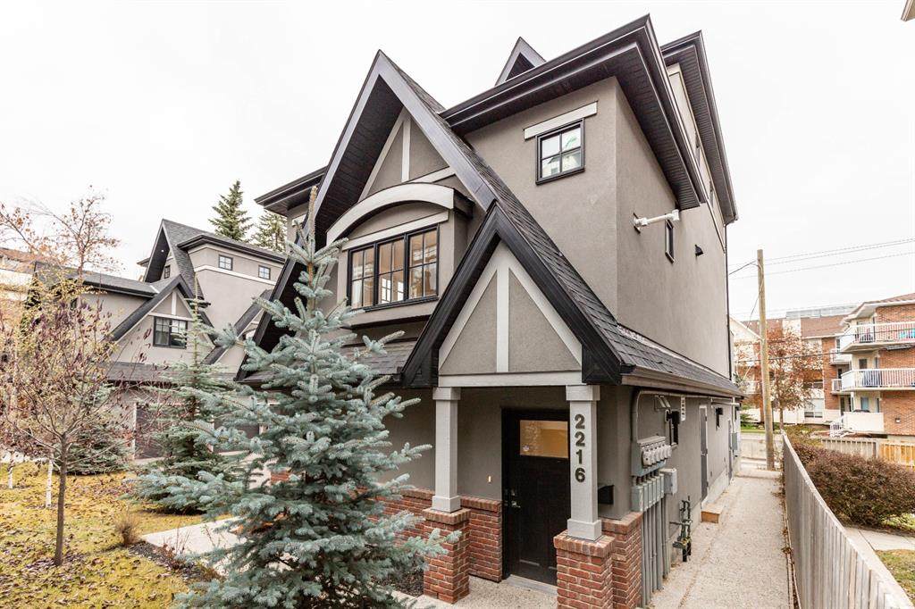 2216 30 Street - Photo 1
