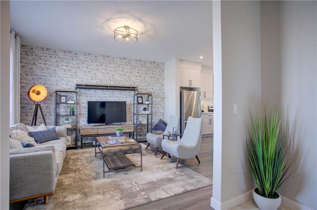 39 D'arcy Boulevard - Photo 1