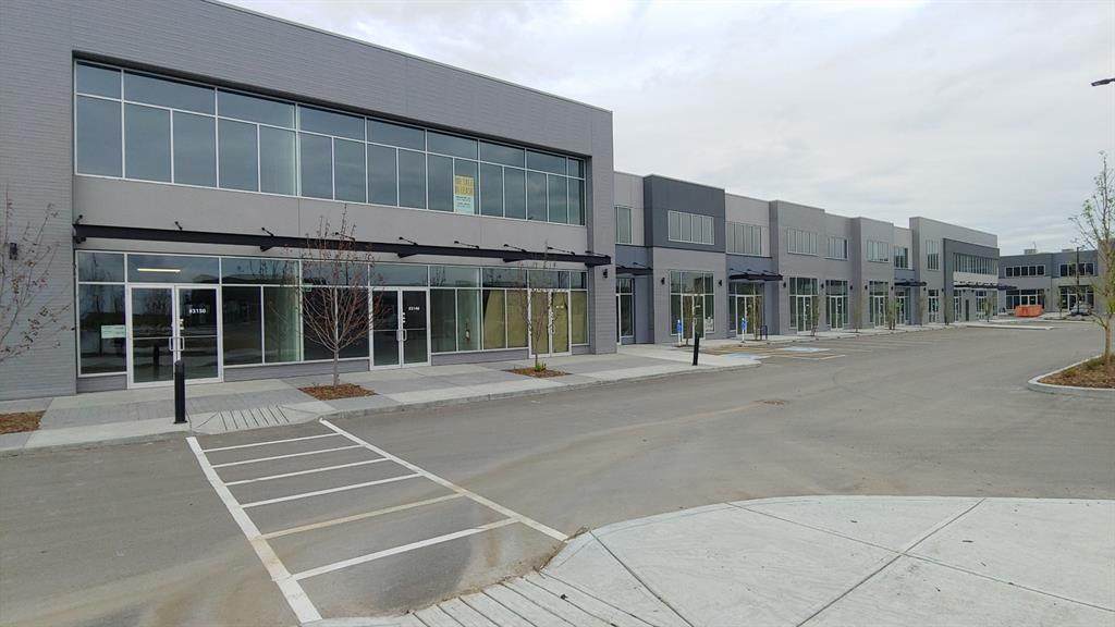 4310 104 Avenue - Photo 1