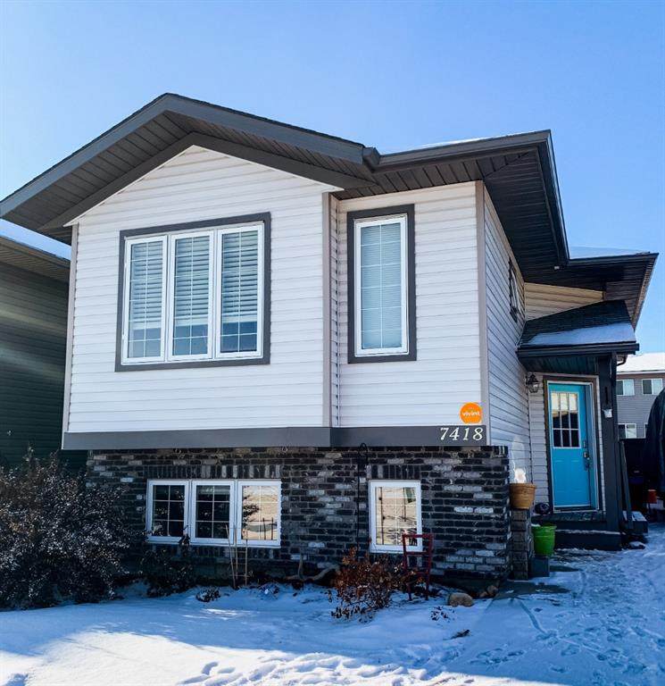 7418 89 Street - Photo 1