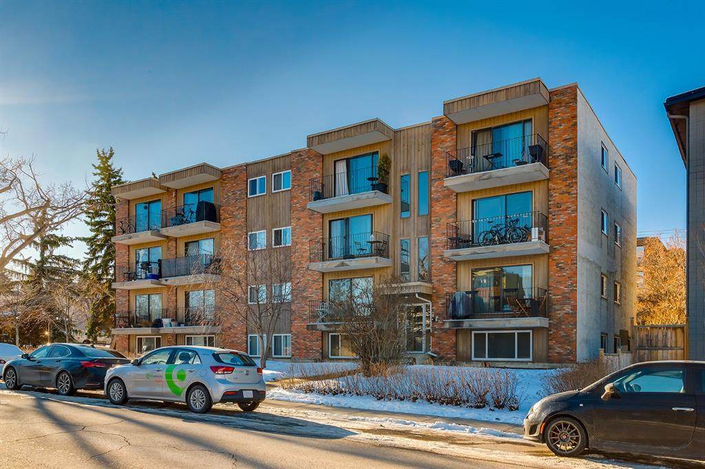 1817 16 Street - Photo 1